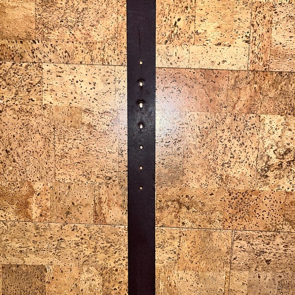 Kenneth Cole Mens Reversible belt - Picture 7 of 11